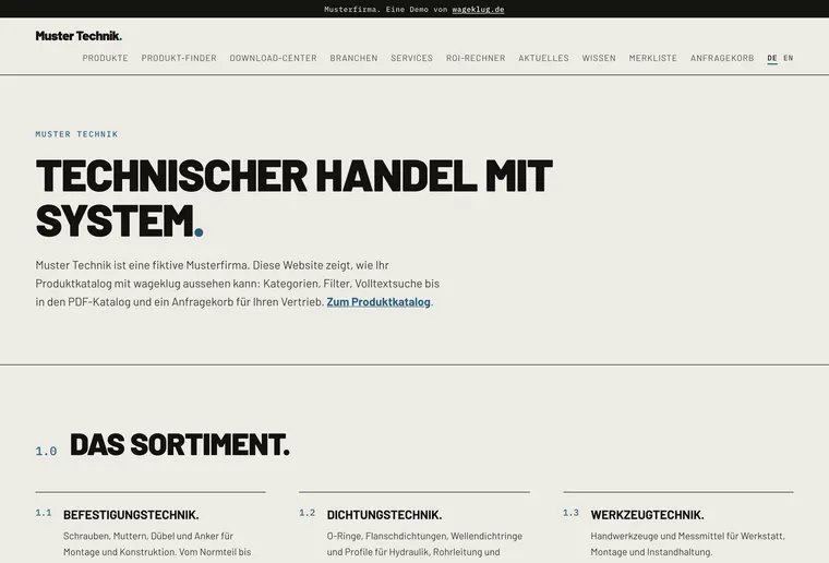 Screenshot: Startseite der Muster-Demo mit eigener Wortmarke und eigenen Farben